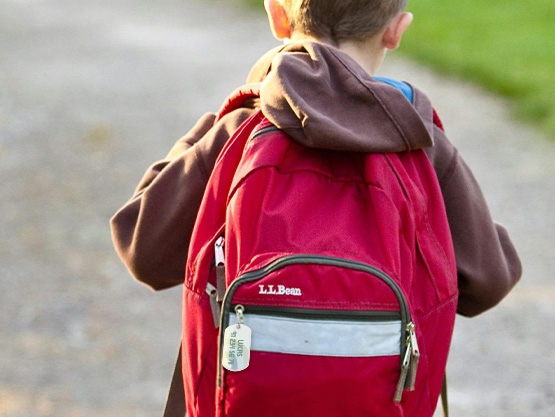 Etiqueta para mochilas con diseño