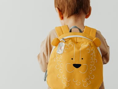 Etiqueta para mochilas con diseño