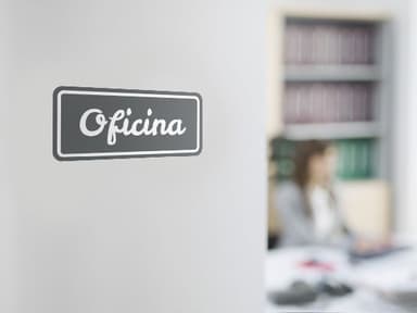 Pegatina para puerta básica