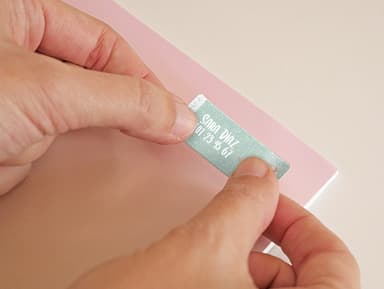 Etiquetas personalizadas con brillos
